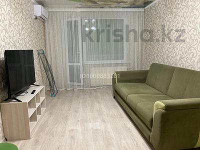 Пәтерлер в Западно-Казахстанской обл.: 1-бөлмелі пәтер · 31 м² · 4/5 қабат, Курмангазы 104 — Школьник, бағасы: 14.9 млн 〒 1-бөлмелі пәтер · 31 м² · 4/5 қабат, Курмангазы 104 — Школьник, бағасы: 14.9 млн 〒 в Уральске, мкр Школьник