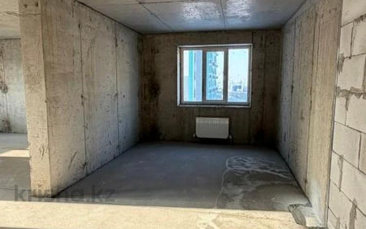 2-комнатная квартира · 57 м² · 2/12 этаж, Кошкарбаева за 28.5 млн ₸ в  — фото 2