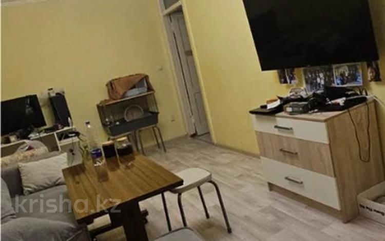 2-комнатная квартира · 42.3 м² · 2/5 этаж, мкр Новый Город, Ерубаева 47 за 15.5 млн ₸ в Караганде, Казыбек би р-н — фото 2