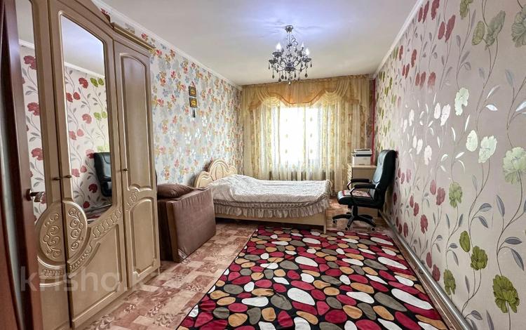 Отдельный дом · 9 комнат · 300 м² · 10 сот., Алма 25 за 80 млн ₸ в Талдыкоргане — фото 2