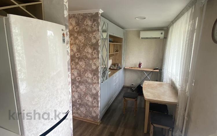 2-комнатная квартира · 42 м² · 3/3 этаж, Тохтарова 47 за 18 млн ₸ в Усть-Каменогорске — фото 2