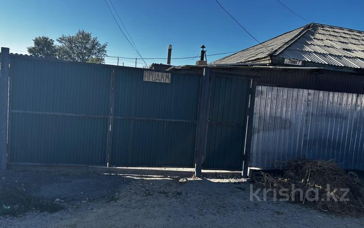 Часть дома · 3 комнаты · 76 м² · 4.45 сот., 7 линия 7 за 9 млн ₸ в Семее — фото 2