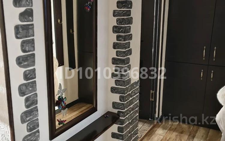 2-бөлмелі пәтер · 48 м² · 2/2 қабат, Бухар -Жырау 1/11 — Выше Стадиона шахтер, бағасы: 175 000 ₸ в Караганде, Казыбек би р-н — фото 2