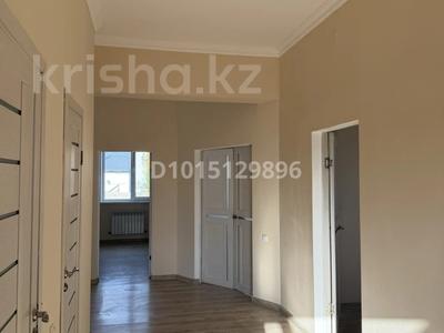 Жеке үй · 4 бөлме · 150 м² · 10 жүзд., Үркер, Асы 8 — Батыр баян, бағасы: 320 000 ₸ в Астане, Нура р-н