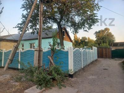 2-бөлмелі пәтер · 40 м² · 1 қабат, Жалпақтөбе ш/а., Солнечный 27 — Дунгановка, бағасы: 15 млн ₸ в Таразе, мкр Жалпак-Тобе