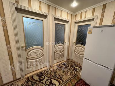 3-бөлмелі пәтер · 63 м² · 4/5 қабат, 16-шағынаудан 3, бағасы: 16.5 млн ₸ в Караганде, Алихана Бокейханова р-н