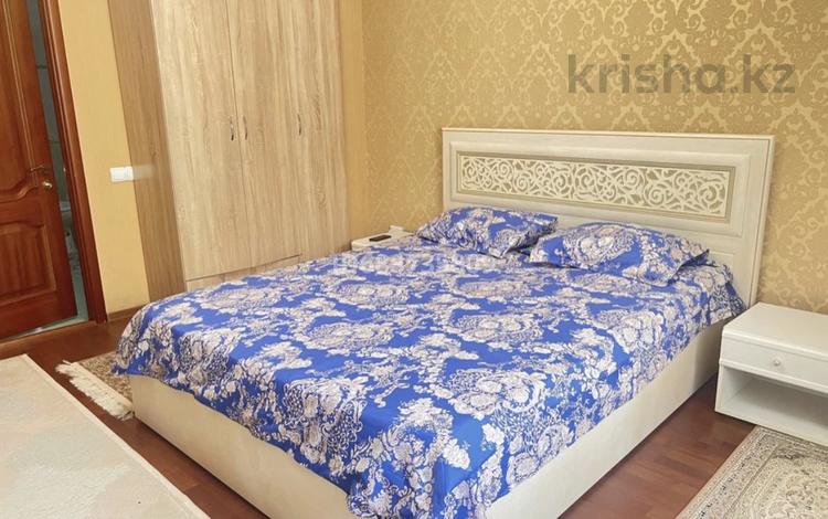 2-комнатная квартира · 60 м² · 2/9 этаж, мкр 5, Молдагулова 7 — Есет батыра. Абилхайыр хан за 1 000 〒 в Актобе — фото 2