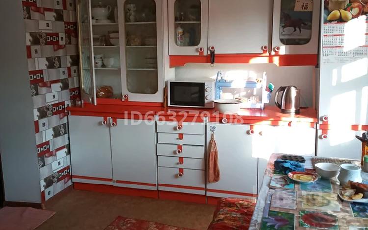 Отдельный дом · 3 комнаты · 50 м² · 8 сот., Лесная 12 за 5 млн 〒 в Усть-Каменогорске — фото 3