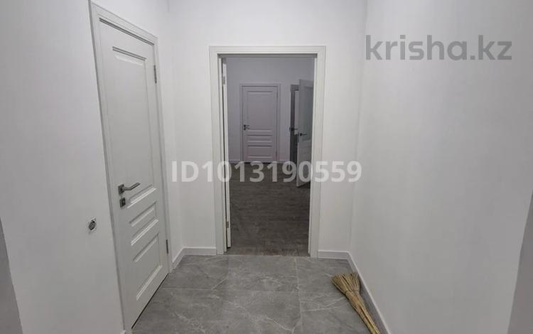 Отдельный дом · 4 комнаты · 156 м², Центральная за 270 000 ₸ в Кемертогане — фото 2