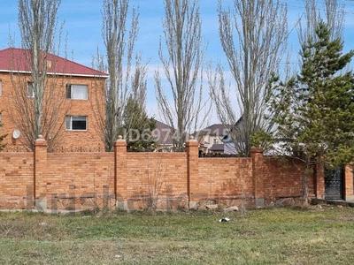 Отдельный дом · 7 комнат · 310 м² · 12 сот., М. Ауэзова — Район церкви за 80 млн 〒 в Экибастузе