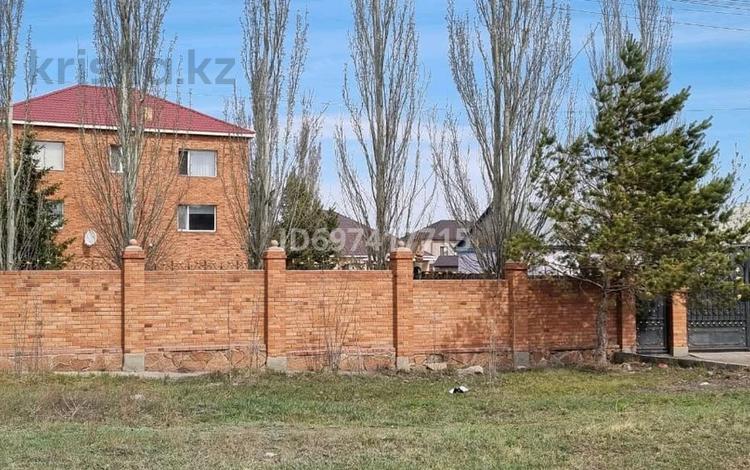 Отдельный дом · 7 комнат · 310 м² · 12 сот., М. Ауэзова — Район церкви за 80 млн 〒 в Экибастузе — фото 3