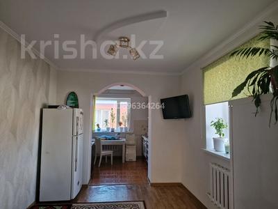 Отдельный дом · 4 комнаты · 200 м² · 10 сот., Айман-Шолпан 12 — Зерде кошесинин киылысы за 60 млн ₸ в Актобе, жилой массив Заречный-3