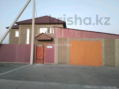 Жеке үй · 7 бөлме · 300 м² · 8 сот., улица 3 21, бағасы: 60 млн ₸ в Аксу