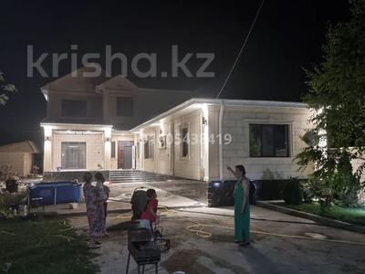 Отдельный дом · 8 комнат · 295 м² · 10 сот., мкр Бектобе — улица Байтерек за 110 млн 〒 в Таразе