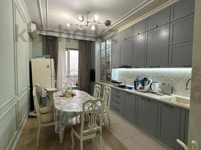 4-комнатная квартира · 120 м² · 8/12 этаж, Розыбакиева за 139 млн ₸ в Алматы, Бостандыкский р-н