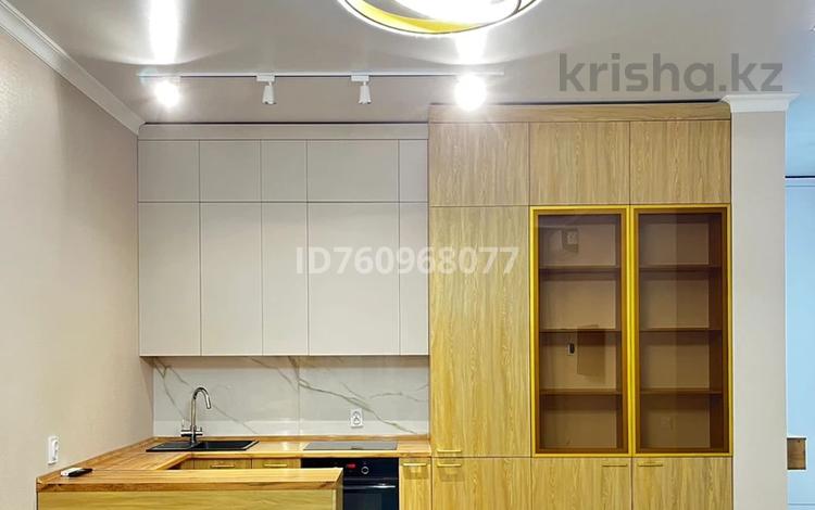 2-комнатная квартира · 60 м² · 3/9 этаж, Керейжанибекхандар 50/1 за 330 000 ₸ в Астане, Есильский р-н — фото 2