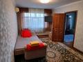 3-комнатная квартира · 50 м² · 5/5 этаж, 1 мкр 5 — 1 дом касында за 7 000 ₸ в Туркестане