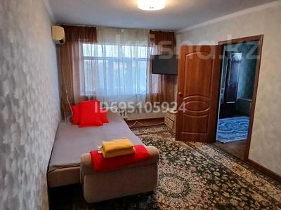 3-комнатная квартира · 50 м² · 5/5 этаж, 1 мкр 5 — 1 дом касында за 7 000 〒 в Туркестане