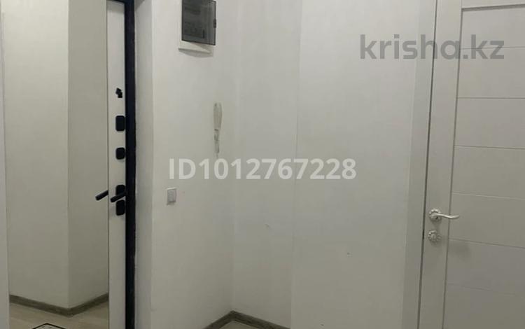 2-бөлмелі пәтер · 55 м² · 2/22 қабат, Ж.Нажмиденов 10 — Тәуелсіздік көшесімен қиылысады, бағасы: 250 000 ₸ в Астане, Сарайшык р-н — фото 13