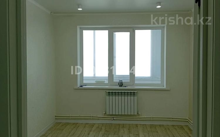 2-комнатная квартира · 85 м² · 3/9 этаж, мкр. Зачаганск пгт, Монкеулы 79/1 — Дом над супермаркетом "Социальный" за 25.5 млн ₸ в Уральске — фото 17