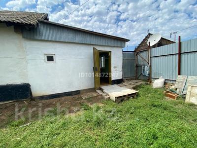 2-комнатная квартира · 41 м², Балластная 10 — Строительный магазин мастер за 6.5 млн ₸ в Уральске