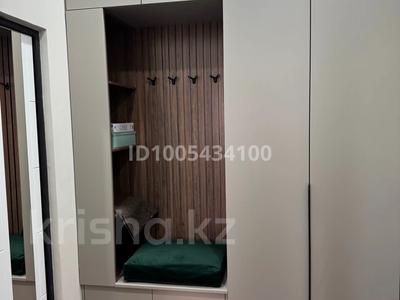 3-бөлмелі пәтер · 130 м² · 9/11 қабат, Ульяны Громовой 18, бағасы: 350 000 ₸ в Уральске