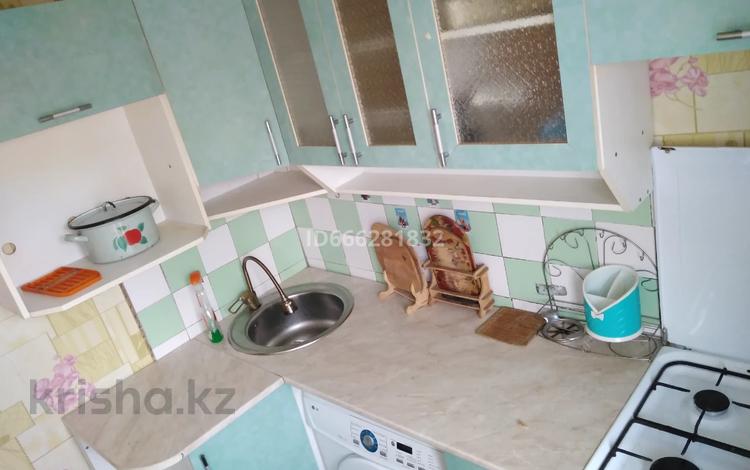 2-бөлмелі пәтер · 45 м² · 3/5 қабат, Яссави 108а, бағасы: 10 млн ₸ в Кентау — фото 4