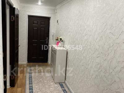3-бөлмелі пәтер · 76 м² · 4/5 қабат, Арай-2 6 — Рядос с НИШ, бағасы: 28 млн ₸ в Таразе