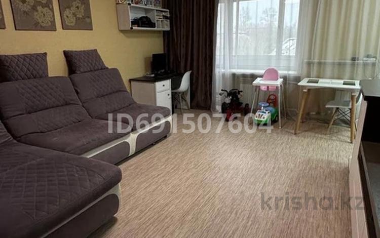 3-комнатная квартира, 56.4 м², 3/3 этаж, Семеновой 6