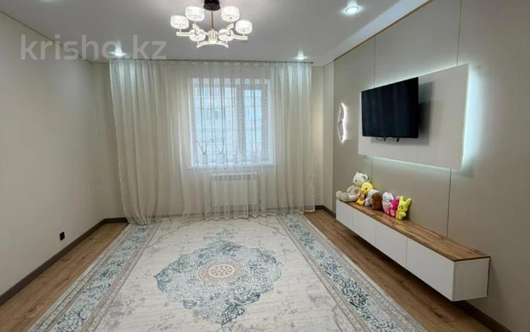 2-комнатная квартира · 58.4 м² · 2/10 этаж, мкр Шанхай, тауелсиздик за 28 млн ₸ в Актобе — фото 2