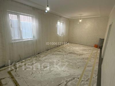 Отдельный дом · 4 комнаты · 180 м² · 8 сот., 22 квартал — За Электросетью за 55 млн 〒 в Каскелене