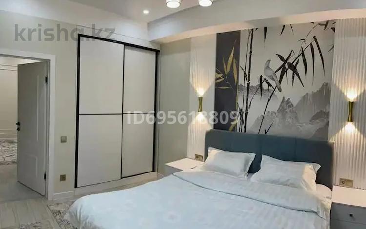 2-комнатная квартира · 70 м², 17-й мкр 6 за 30 000 〒 в Актау — фото 2