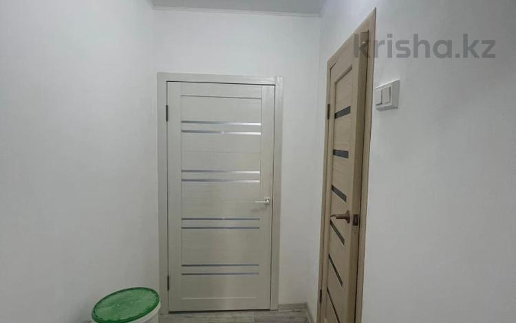 3-комнатная квартира · 54.9 м² · 3/3 этаж, Старый город, Шернияза Жарылгас-улы за 10.5 млн ₸ в Актобе — фото 2
