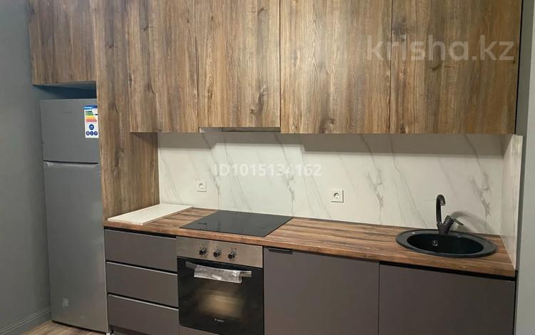 1-комнатная квартира · 40 м² · 9/9 этаж, Нажимеденова 29 за 200 000 ₸ в Астане, р-н Байконур — фото 2