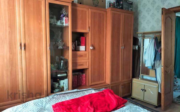 3-комнатная квартира · 59.5 м² · 2/3 этаж, Ауэзова 59 за 16 млн ₸ в Семее — фото 2
