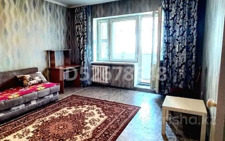 2-комнатная квартира, 76 м², 5/6 этаж, Мустафина