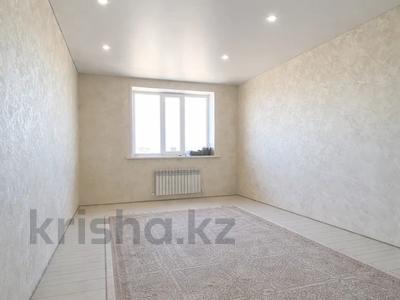 2-комнатная квартира · 62 м² · 2/6 этаж, Майкудук, мкр Голубые пруды 7/14 за 26.5 млн ₸ в Караганде, Алихана Бокейханова р-н