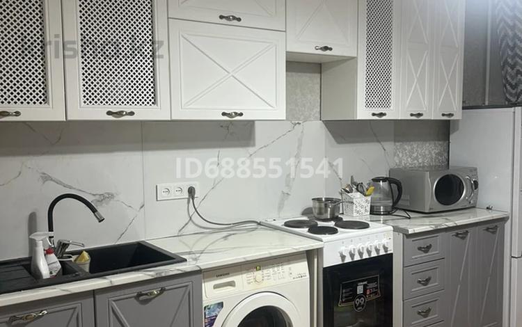2-бөлмелі пәтер · 58 м² · 2/5 қабат, Спутник 4/1 — АТК, бағасы: 21.5 млн ₸ в Конаеве — фото 2