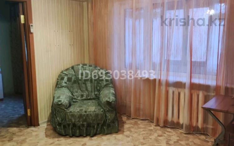 2-комнатная квартира, 42 м², 5/5 этаж помесячно, Торайгырова 111/1 за 100 000 〒 в Павлодаре — фото 2