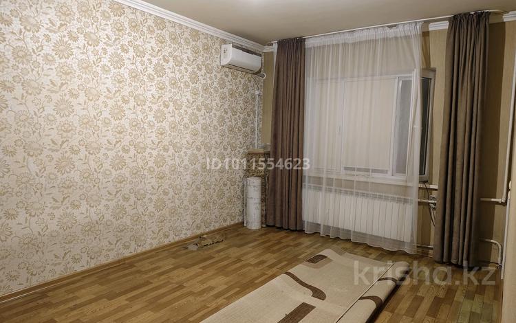 1-комнатная квартира · 35 м² · 4/5 этаж, мкр Мынбулак, Микрорайон Мынбу 21 за 90 000 ₸ в Таразе — фото 2