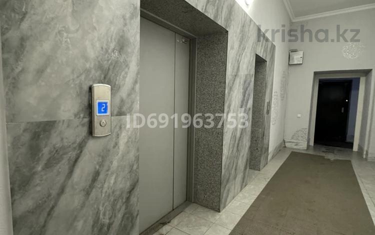 2-комнатная квартира, 50 м², 2/9 этаж, Исы Байзакова 131/1 за 26.5 млн 〒 в Павлодаре — фото 2