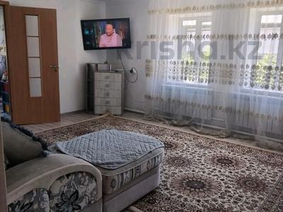 3-комнатный дом посуточно, 100 м², Алдабергенова 118 — Кабанбай батыра за 50 000 〒 в Талдыкоргане