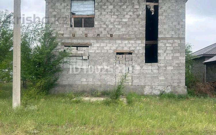 Жеке үй · 6 бөлме · 198 м² · 8 жүзд., 7 км. с/о Алтын Орда (Койшыбай) 16 — 7 км., бағасы: 13.5 млн ₸ в Трекино — фото 2