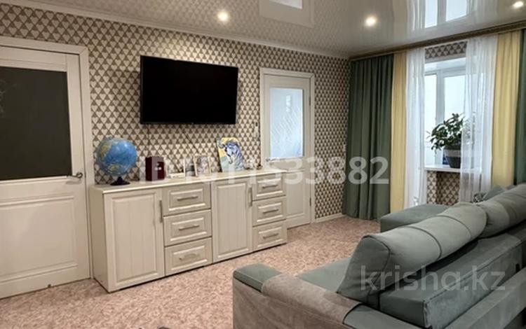 2-бөлмелі пәтер · 43 м² · 3/5 қабат, Кайсенова 119 — Ауэзова/Кайсенова, бағасы: 22.9 млн ₸ в Усть-Каменогорске — фото 2