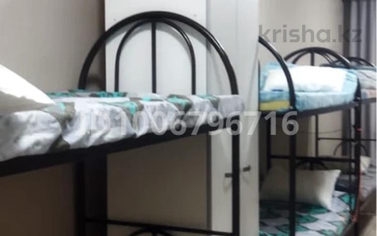 1 бөлме · 15 м² · 4 қабат, Дукенулы 29, бағасы: 35 000 ₸ в Астане, Сарыарка р-н — фото 2