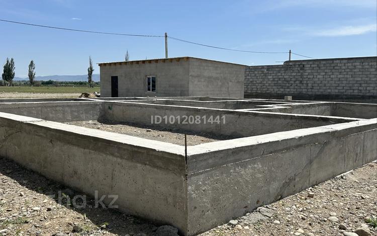 Жеке үй · 2 бөлме · 70 м² · 8 жүзд., Мкр. Шанырак 953, бағасы: 7 млн ₸ в Жамбылской обл. — фото 2