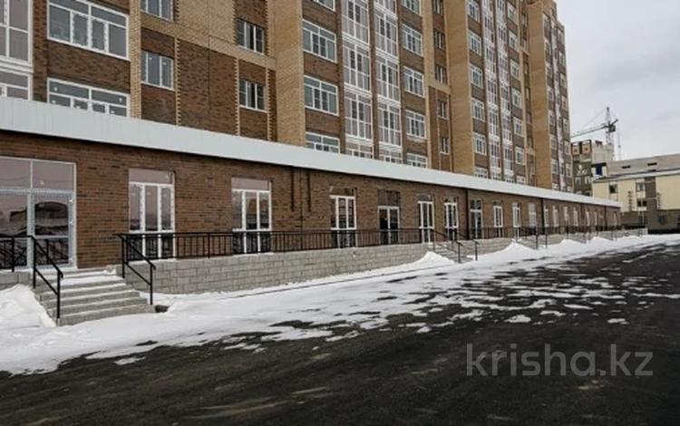 2-бөлмелі пәтер · 72 м² · 5/9 қабат, Алтын орда ш/а., бағасы: 30 млн ₸ в Актобе, мкр. Алтын орда — фото 2