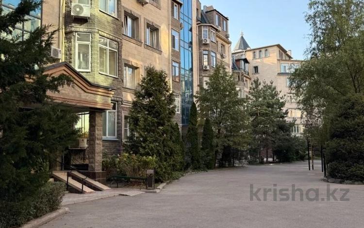 4-бөлмелі пәтер · 132 м² · 2/6 қабат, Есенберлина, бағасы: 105 млн ₸ в Алматы, Медеуский р-н — фото 16