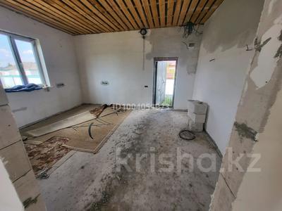 Дача · 4 комнаты · 240 м² · 10 сот., мкр 12 — За автосервисом АК СУНКАР за 17 млн 〒 в Актобе