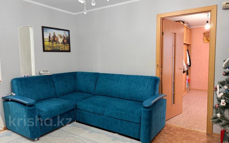 4-комнатная квартира · 79.8 м² · 2/6 этаж, мкр. Алтын орда, Алии Молдагуловой пр-т за 23.5 млн ₸ в Актобе — фото 4